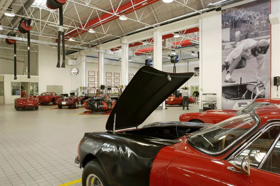 Ferrari Officine Classiche (1)